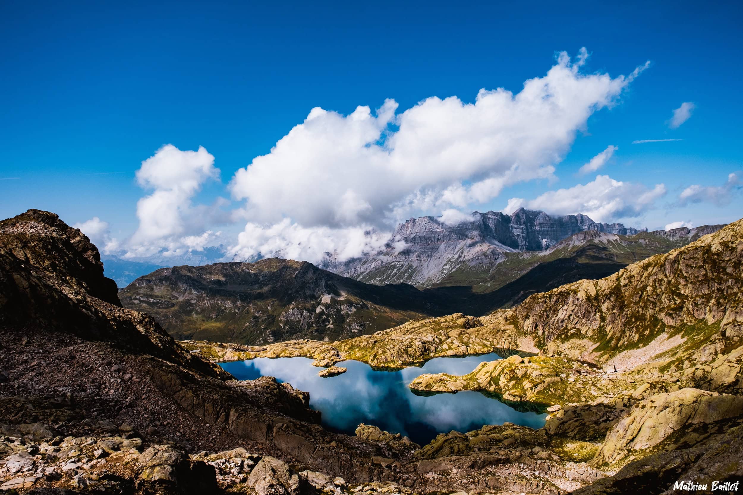 Lac Cornu et lacs Noirs, 2535m (Aiguilles Rouges)